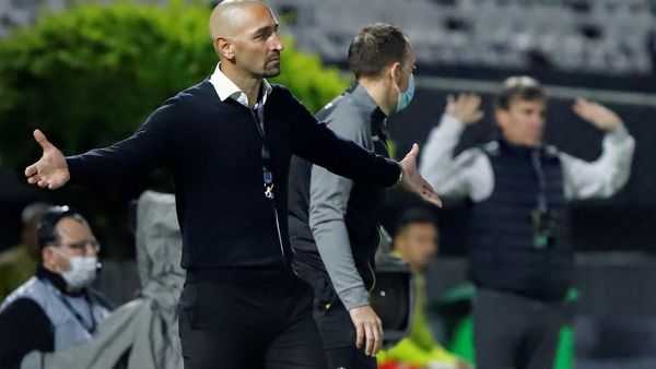 Olimpia acepta renuncia de Órteman y asume Enrique Landaida