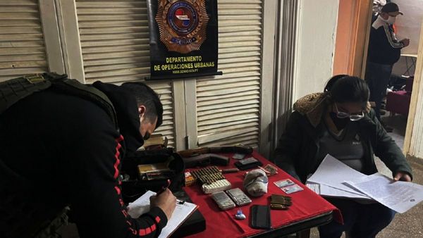 Guardiacárcel de Tacumbú es detenido con droga en Lambaré