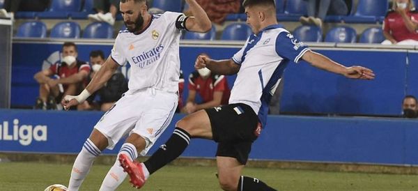 Benzema guía al Real Madrid al liderato en nuevo debut de Ancelotti