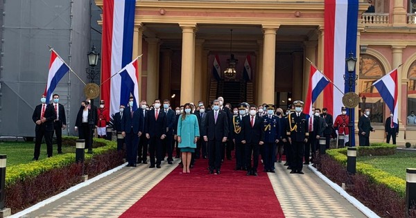 La Nación / Atípica celebración de los tres años de Abdo Benítez en el gobierno