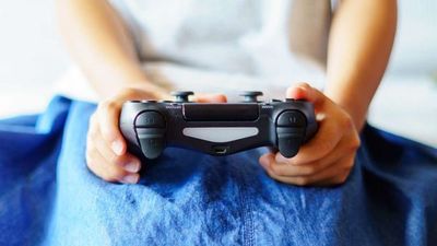 Adolescentes chinos, descontentos con restricciones a los videojuegos