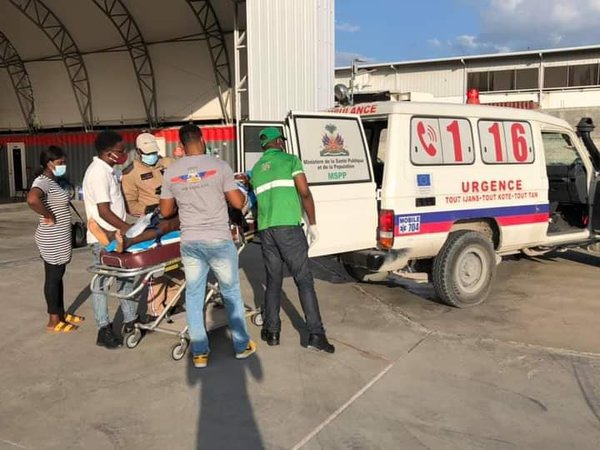Haití busca sobrevivientes del sismo que ha dejado al menos 304 muertos