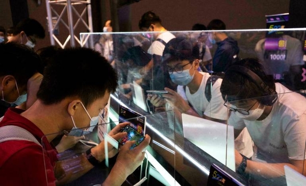 Diario HOY | Los adolescentes chinos descontentos con las restricciones a los videojuegos