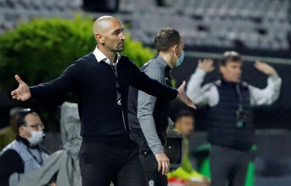 Olimpia acepta renuncia de Órteman y asume Enrique Landaida