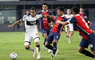 Clásico: Cerro deja “ardiendo” el Bosque •