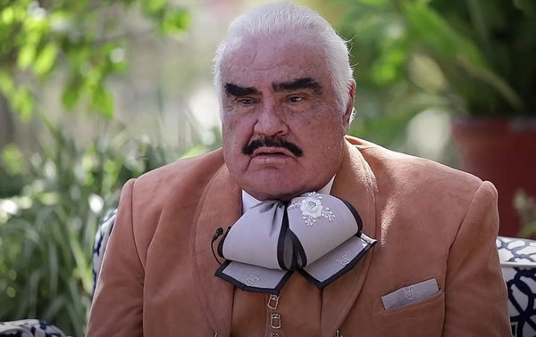 Mirá las muestras creativas de los fans mexicanos por la salud de Vicente Fernández