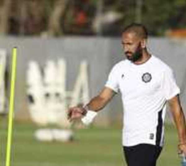 Renunció Órteman y asume Enrique Landaida como DT de Olimpia - Paraguay.com
