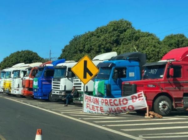 Camioneros hacen perder al sector fletes entre 550 a 650 millones por día, afirman