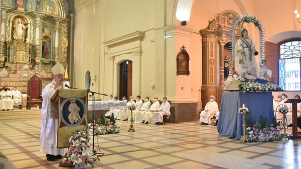 Ruegan por la restauración de la Catedral en aniversario de Asunción