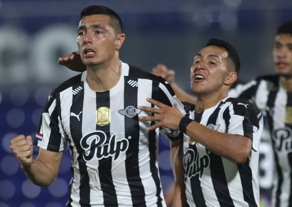 Crónica / Partidazo y repartija de puntos en Sajonia