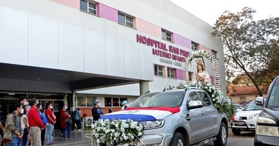 La Nación / Realizan caravana vehicular