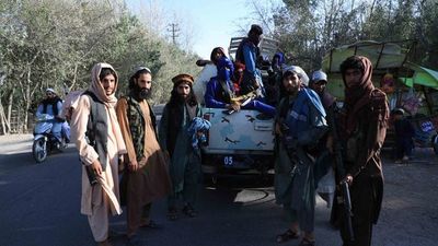Talibanes toman Kabul y vuelven al poder en Afganistán tras 20 años