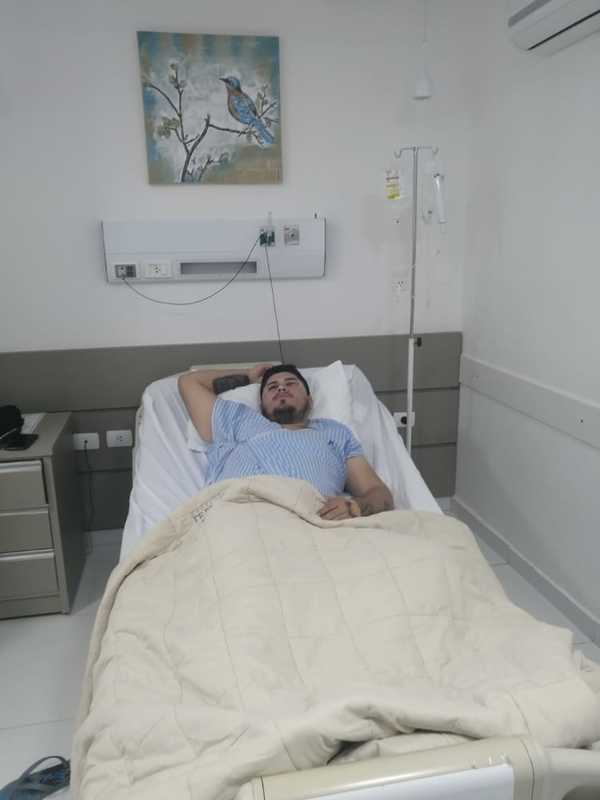 Joven es apuñalado en extrañas circunstancias en Pdte. Franco - La Clave