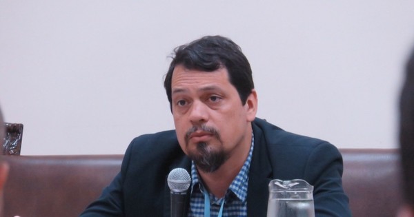 La Nación / Mano a mano LN con Guzmán Ibarra: “Por tres años Mario Abdo se dedicó a sobrevivir”