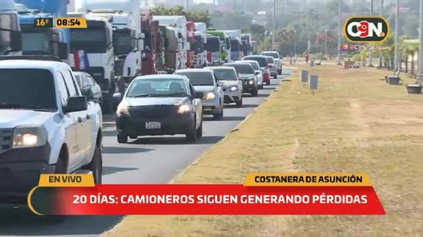 Costanera de Asunción: Media calzada ocupada hace veinte días por camineros - C9N