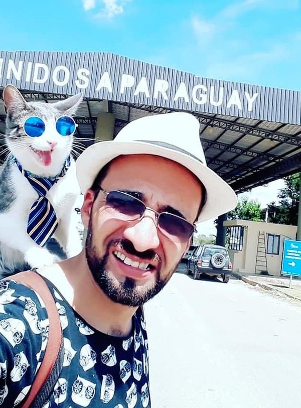 Envenenaron al gatito mochilero