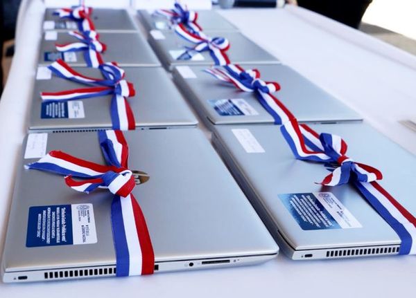 Hurtan seis computadoras del Centro Regional de Educación en CDE