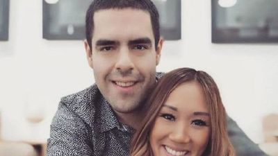 ¡Machista! le dijeron por cuidar a hijos de su novio
