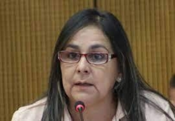 Diario HOY | Georgia Arrúa, senadora, sobre la invasión de una propiedad en Itakyry