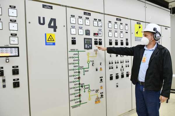 Tras óptimo mantenimiento vuelve a funcionar la Unidad Generadora 4 de Itaipu | .::Agencia IP::.