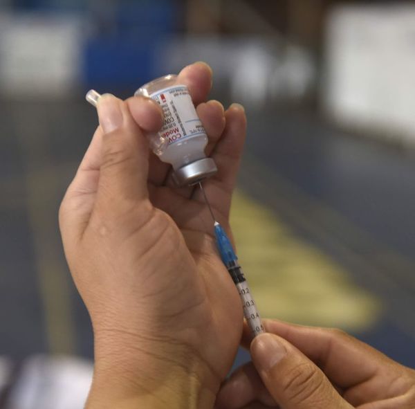 COVID-19: suman reclamos sobre registros de vacunaciones y Ministerio de Salud no responde - Nacionales - ABC Color