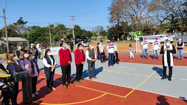 Inauguran una Plaza Deportiva en Caazapá - Noticiero Paraguay