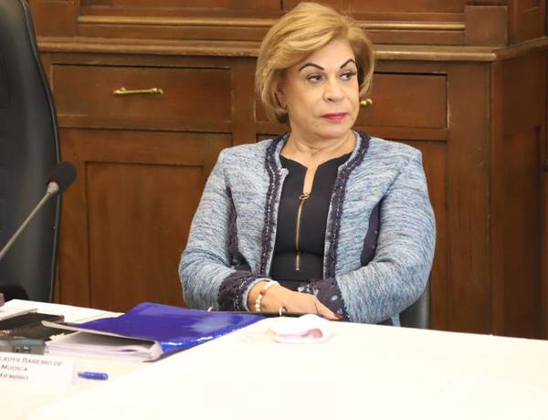 Confirman fallecimiento de la ministra de la Corte, Gladys Bareiro
