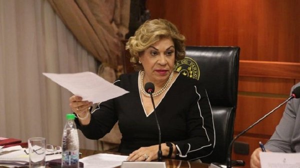 FALLECIÓ LA MINISTRA GLADYS BAREIRO DE MÓDICA