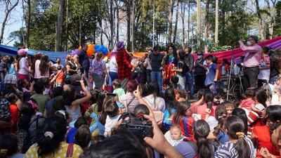 Miles de niños fueron agasajados en la Gobernación del Alto Paraná