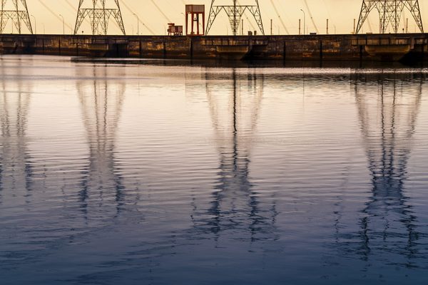 En BRASIL destacan PRODUCTIVIDAD de Itaipú cuando hay POCA AGUA