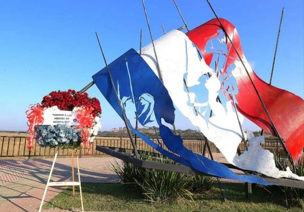 Realizaron inauguración de monumento por la Batalla de Acosta Ñu
