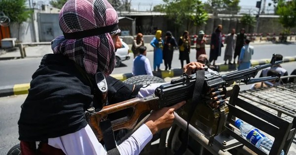 La Nación / ¿Cómo se hicieron tan rápido los talibanes con el control de Afganistán?