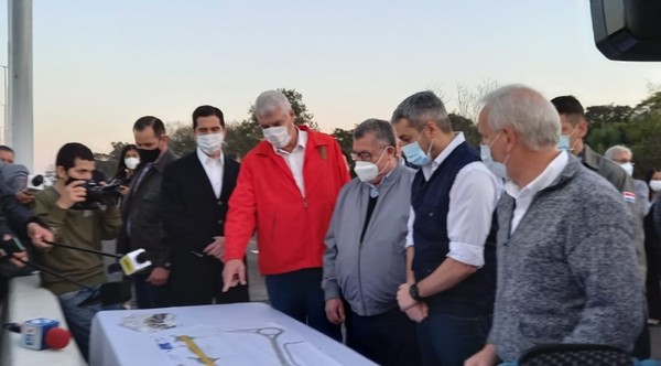 Abdo habilita Corredor Vial Botánico