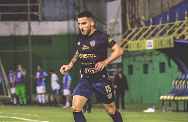 Crónica / JAVIER FERREIRA: “ESTUVE A PUNTO DE DEJAR EL FÚTBOL”
