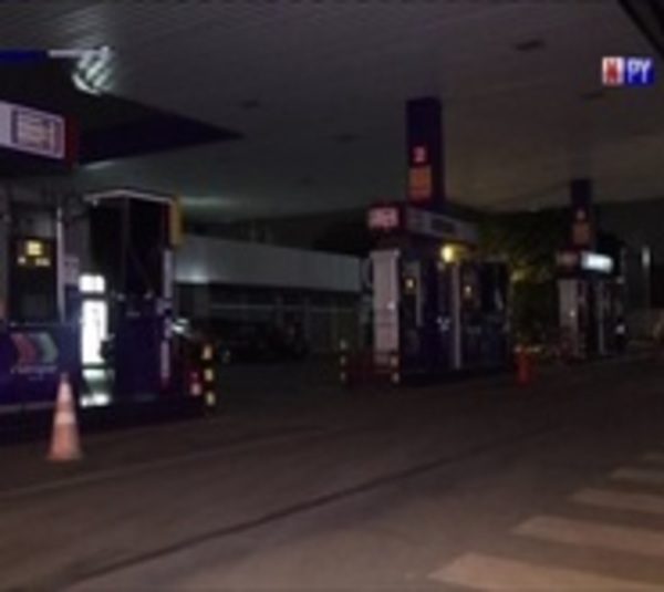Millonario robo a gasolinera en Fernando de la Mora - Paraguay.com