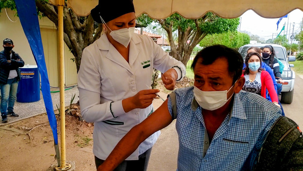 Concepción: Prosigue vacunación para segunda dosis de la Pfizer