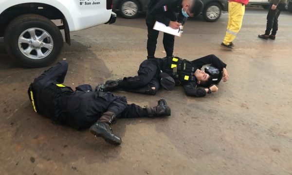 Dos policías involucrados en accidente rutero