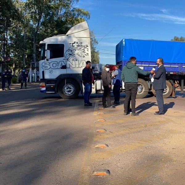 Camioneros advierten que no se irán hasta obtener la “ley de fletes”