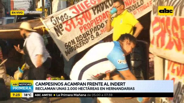 Campesinos acampan frente al Indert y reclaman por tierras en Hernandarias - ABC Noticias - ABC Color