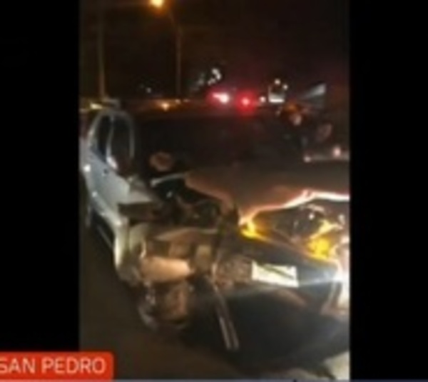Pareja muere en accidente de tránsito - Paraguay.com