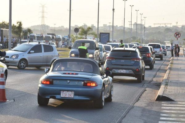 Costanera: Se habilita carril de salida para ingreso al microcentro de Asunción