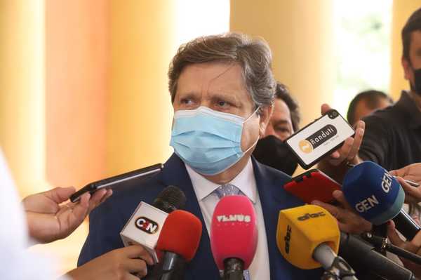 Canciller va a Buenos Aires a negociar apertura fronteriza - El Trueno