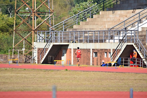 A MENOS DE 2 SEMANA DE UNA FECHA DEL NACIONAL DE ATLETISMO