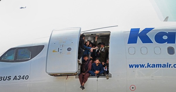 La Nación / Antes de Kabul, las precedentes evacuaciones aéreas más destacadas
