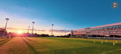 Olimpia reestructuró más de la mitad de la deuda - Olimpia - ABC Color