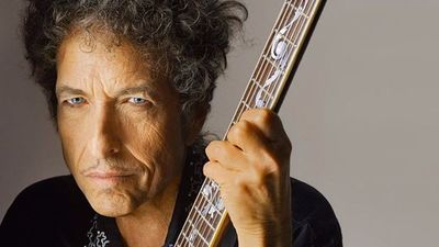Bob Dylan en líos tras ser denunciado de abusar de una niña