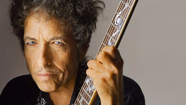 Bob Dylan en líos tras ser denunciado de abusar de una niña