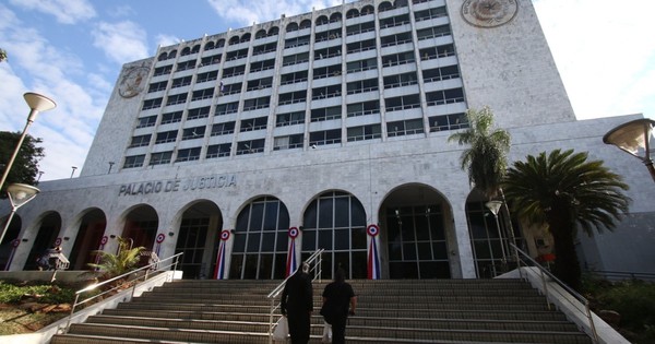 La Nación / Justicia declara asueto por fallecimiento de ministra de la Corte