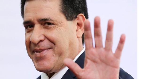 Denuncian a Cartes por lesión de confianza y asociación criminal