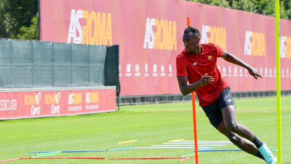 Roma paga 40 millones al Chelsea por Abraham